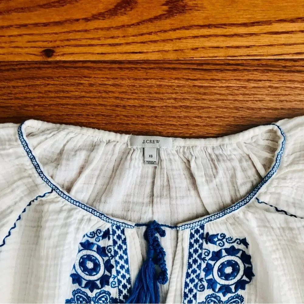 J.CREW Resort Boho Cotton 3/4 Sleeves Embroidered White Blue Top Women’s Size XS